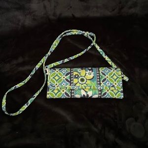 Vera bradley crossbody